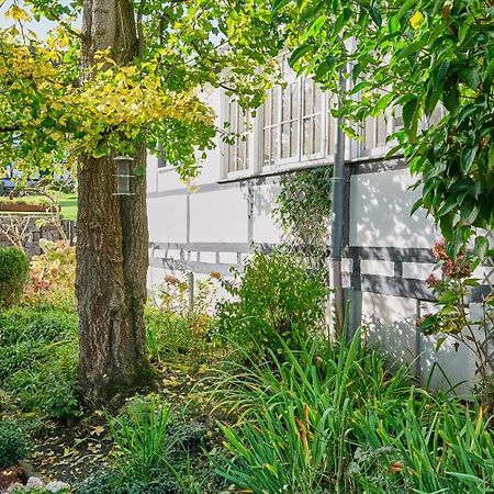 Ferienwohnung Im Fachwerkhof 'Haus In Bewegung' Seelscheid Exteriör bild